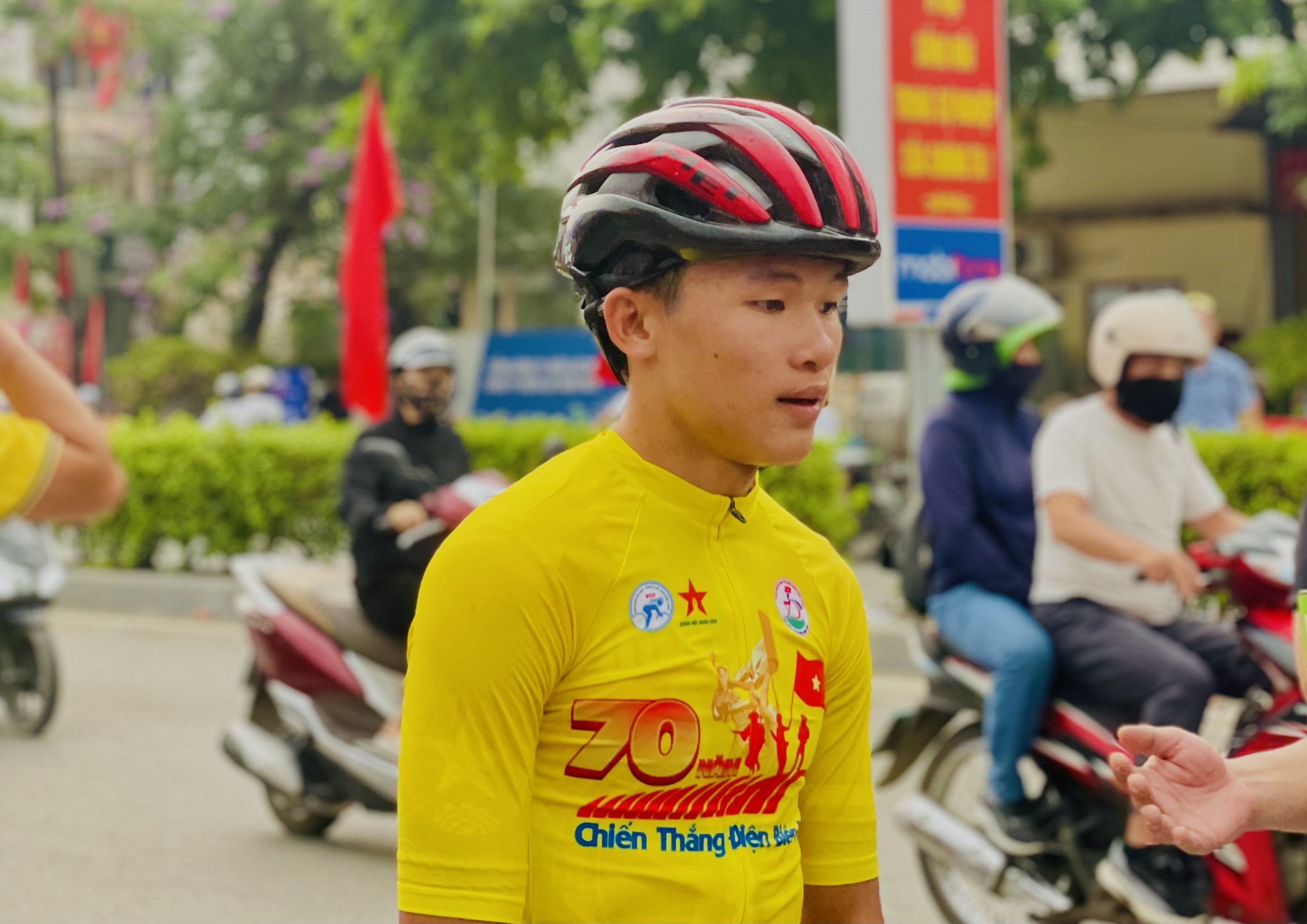 Cuộc đua xe đạp Về Điện Biên Phủ - 2024: Phạm Lê Xuân Lộc tiết lộ "ngựa sắt" ăn cú poker lịch sử- Ảnh 4.
