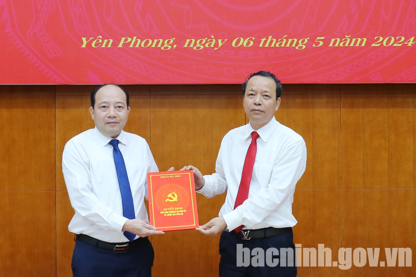 Bắc Ninh: Chủ tịch UBND thành phố Từ Sơn Hoàng Bá Huy được điều động làm Bí thư Huyện ủy Yên Phong- Ảnh 1.
