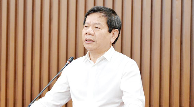 Bãi nhiệm chức Chủ tịch UBND tỉnh Quảng Ngãi đối với ông Đặng Văn Minh- Ảnh 1.