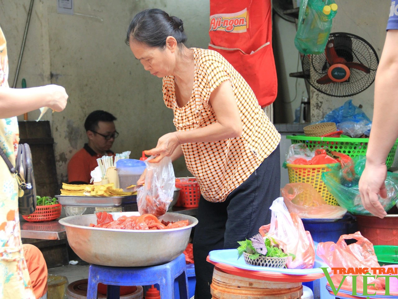 Sứa đỏ, món ăn kỳ lạ đất Hà Thành khiến ai cũng mê mẩn- Ảnh 10.