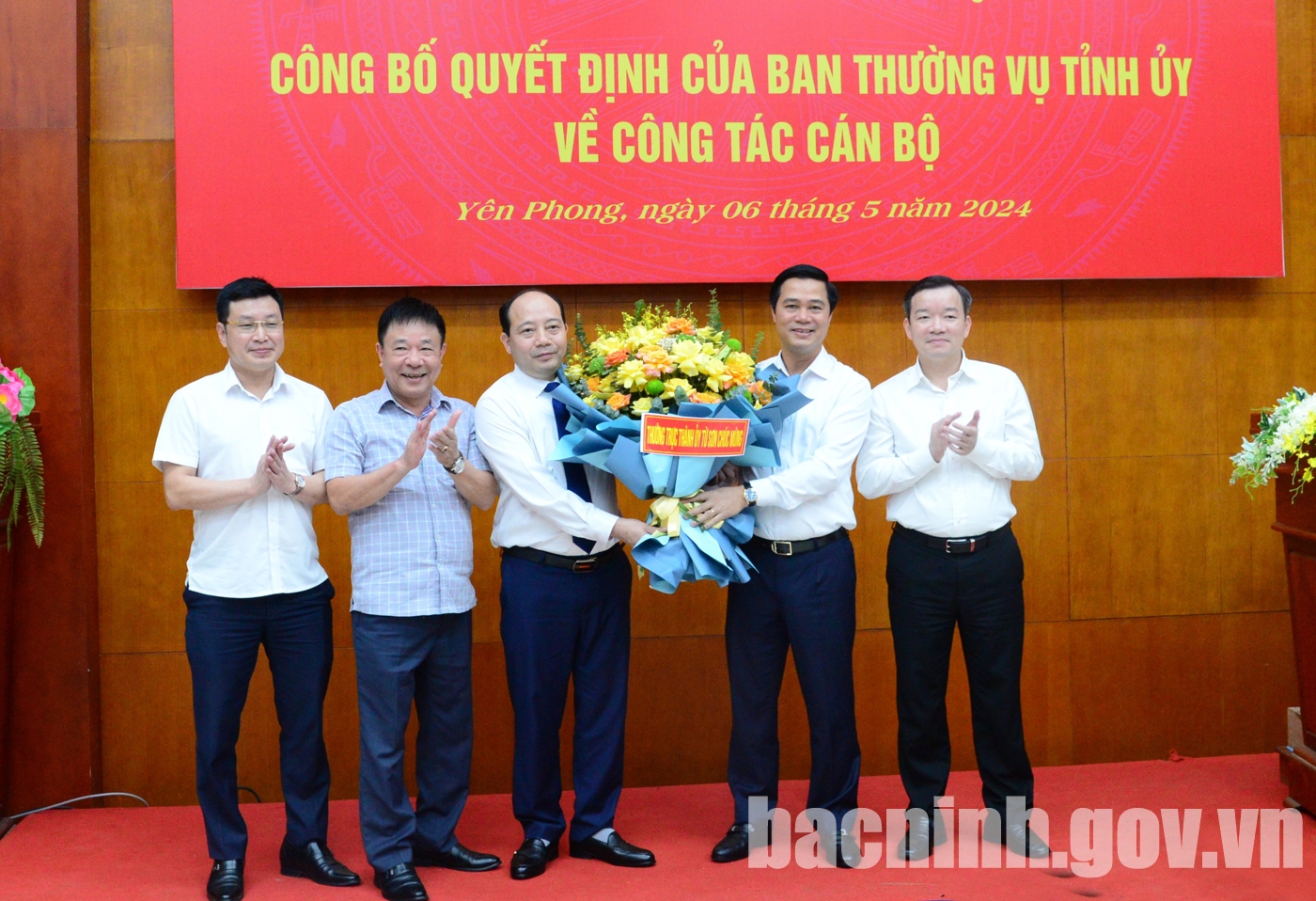 Bắc Ninh: Chủ tịch UBND thành phố Từ Sơn Hoàng Bá Huy được điều động làm Bí thư Huyện ủy Yên Phong- Ảnh 2.