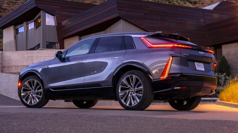 Cadillac "quay xe" với kế hoạch sản xuất xe thuần điện- Ảnh 1.