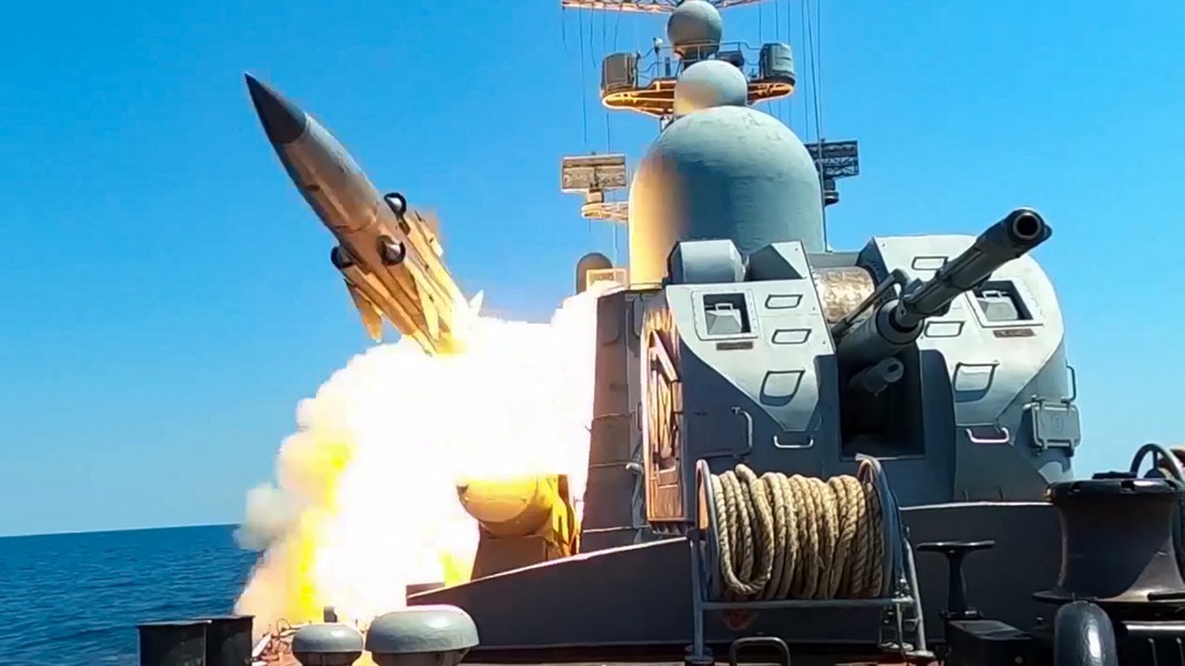 Tình báo Ukraine hé lộ dự trữ tên lửa hành trình và khả năng sản xuất của Nga- Ảnh 1.