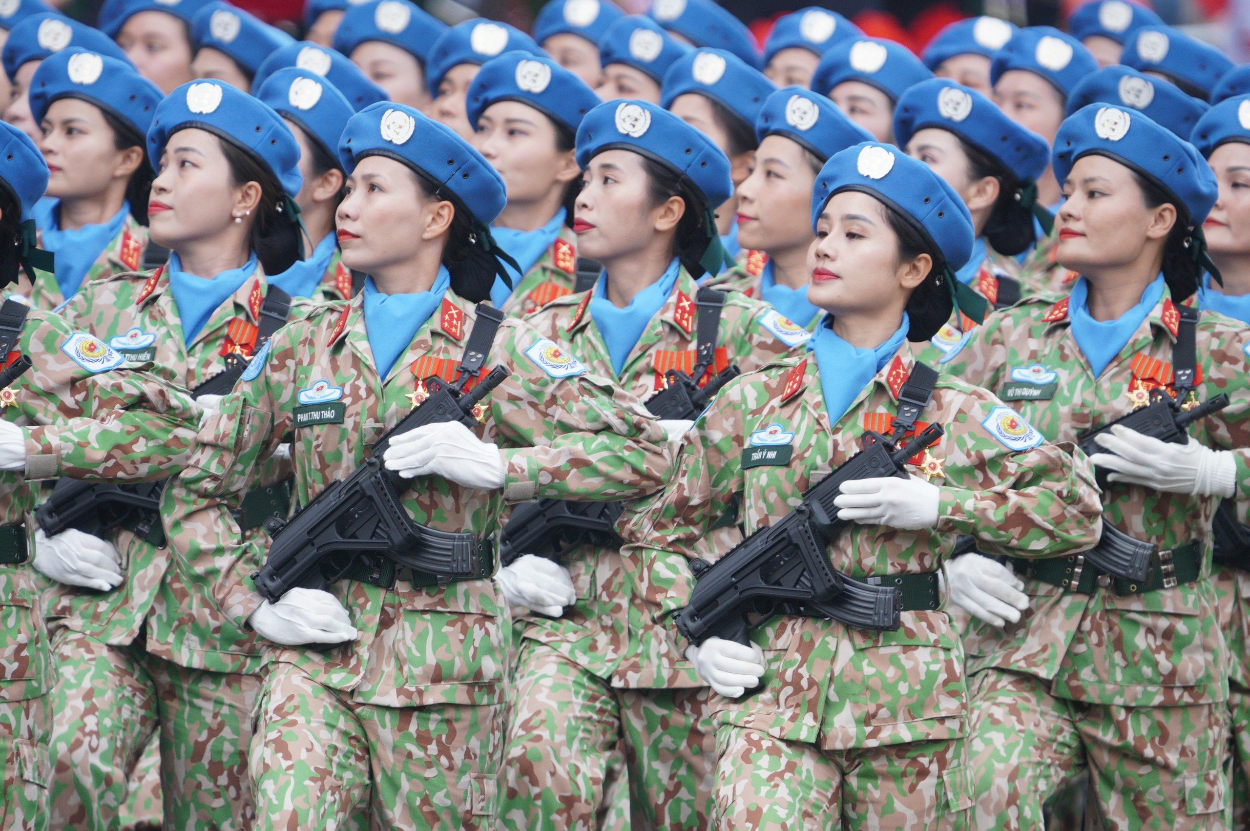 Hình ảnh đẹp, hào hùng về Lễ diễu binh diễu hành kỷ niệm 70 năm chiến thắng Điện Biên Phủ- Ảnh 19.