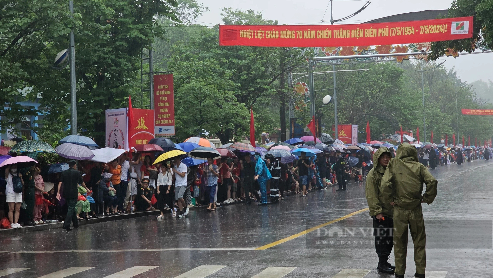 Lễ diễu binh, diễu hành kỷ niệm 70 năm Chiến thắng Điện Biên Phủ- Ảnh 14.