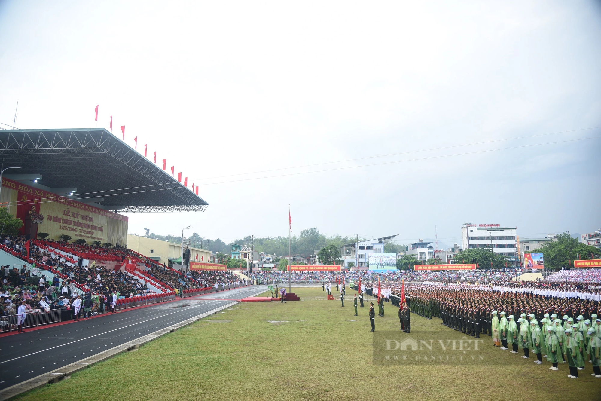 Lễ diễu binh, diễu hành kỷ niệm 70 năm Chiến thắng Điện Biên Phủ- Ảnh 12.