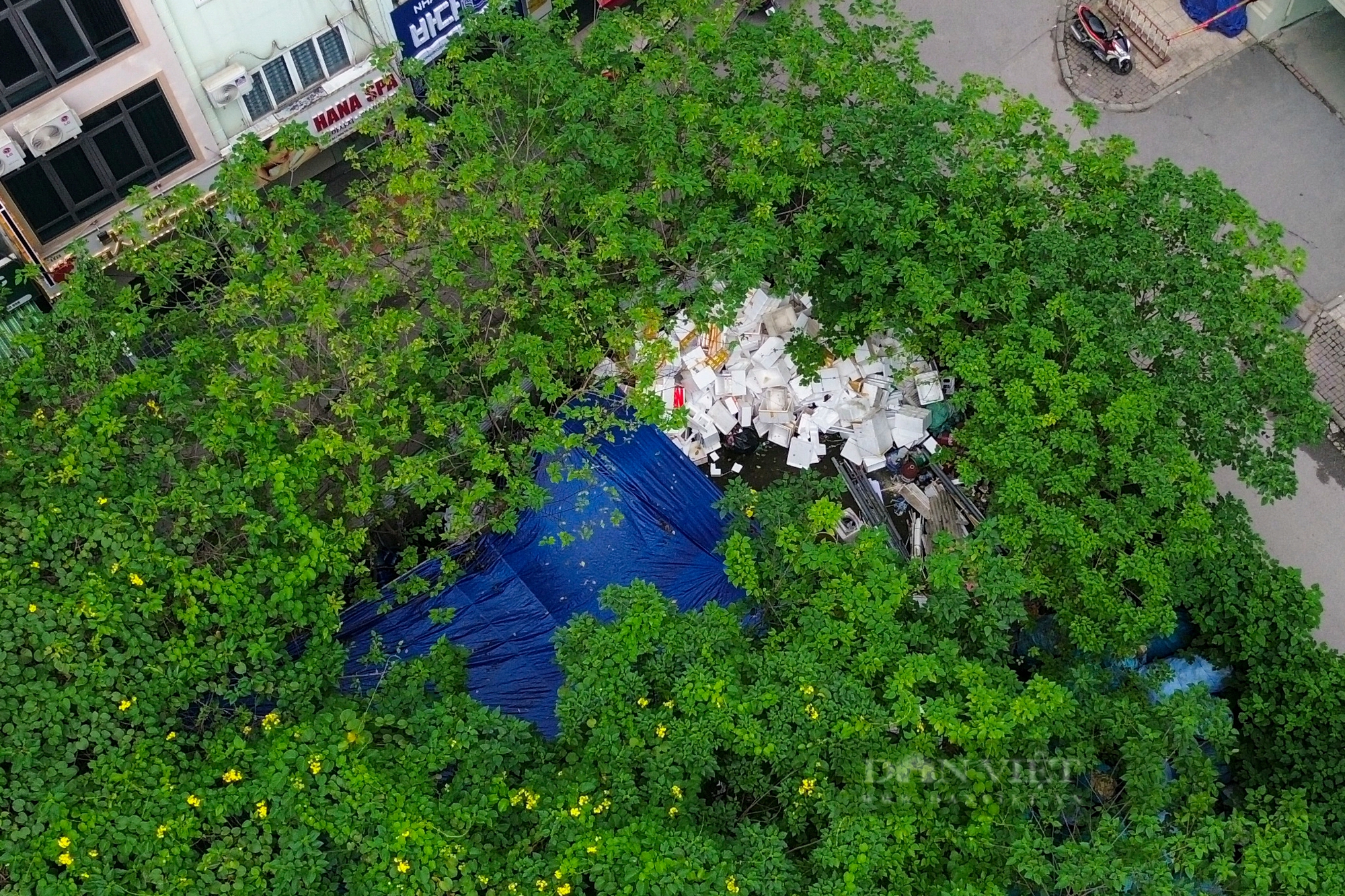 Hiện trạng ô đất “vàng” 2.647 m2 bỏ không 20 năm tại khu đô thị nhà giàu Hà Nội- Ảnh 9.