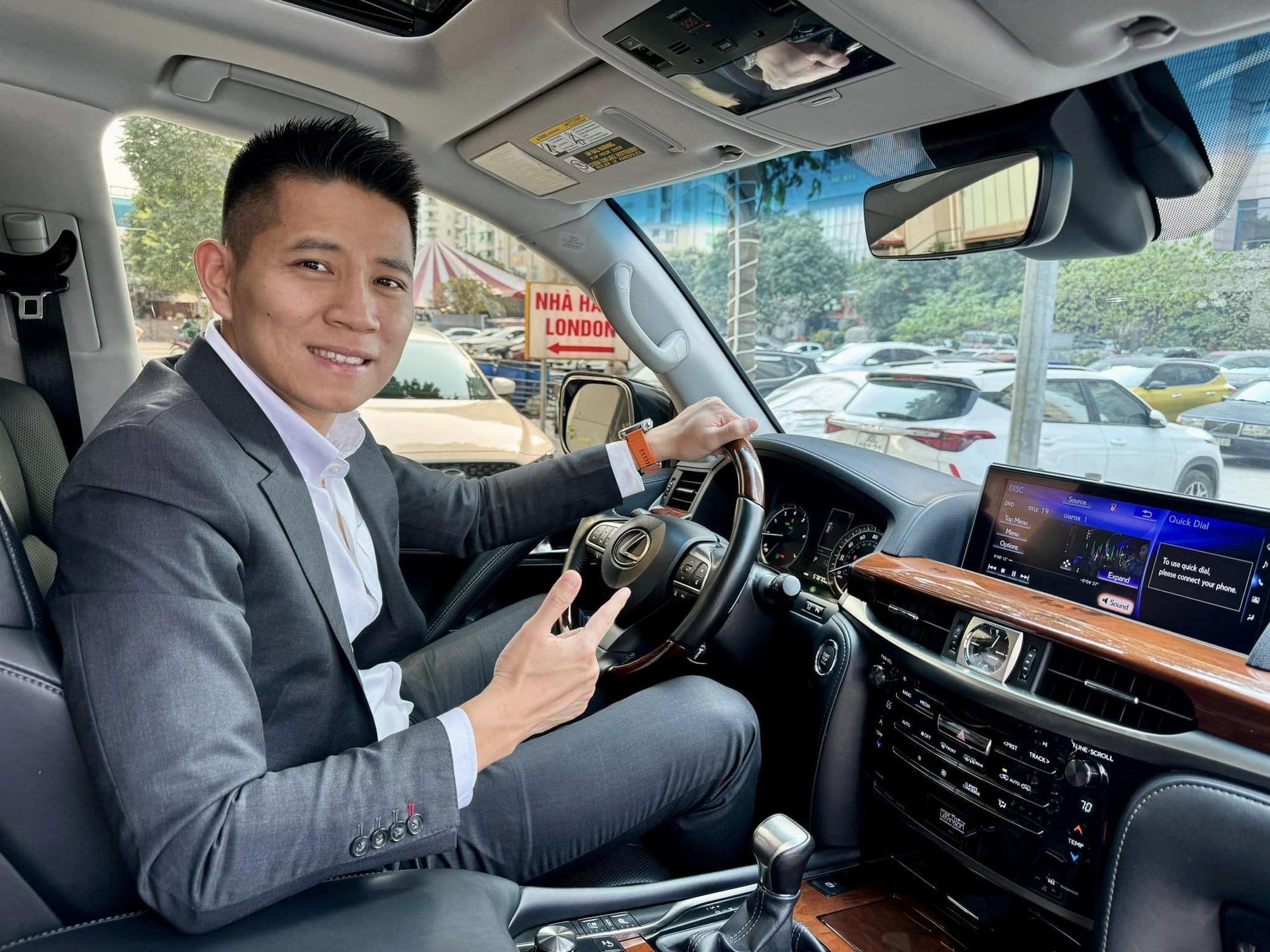 Trần Dương Long: Từ anh nhân viên bán hàng đến Founder Hà Nội Car là một chặng đường đầy thử thách- Ảnh 3.