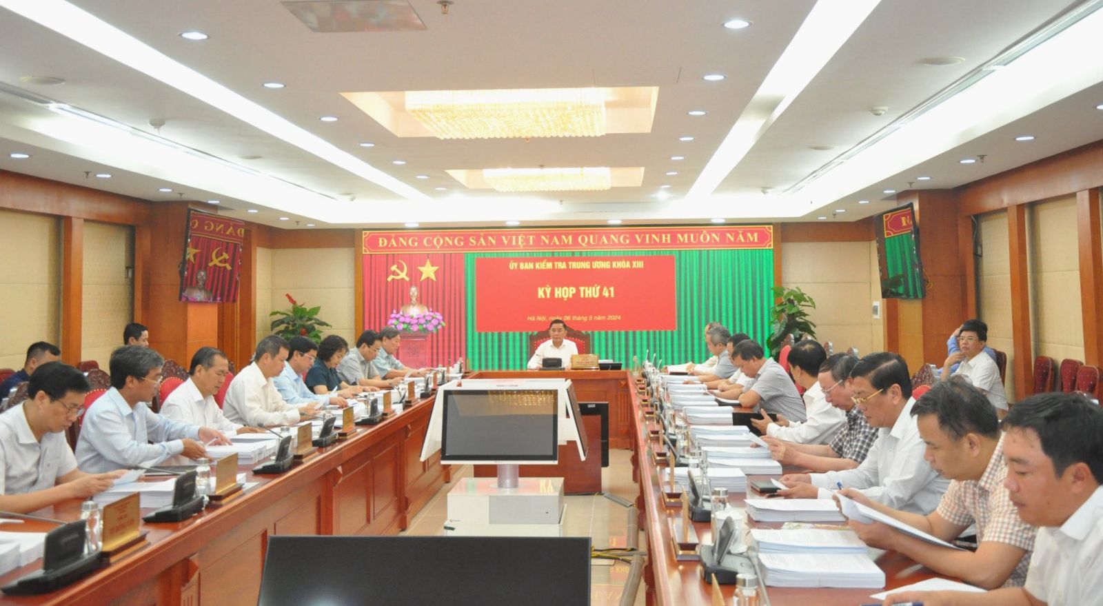 Ông Lê Thanh Hải, nguyên Bí thư và 2 nguyên Chủ tịch UBND TP.HCM bị đề nghị kỷ luật- Ảnh 1.