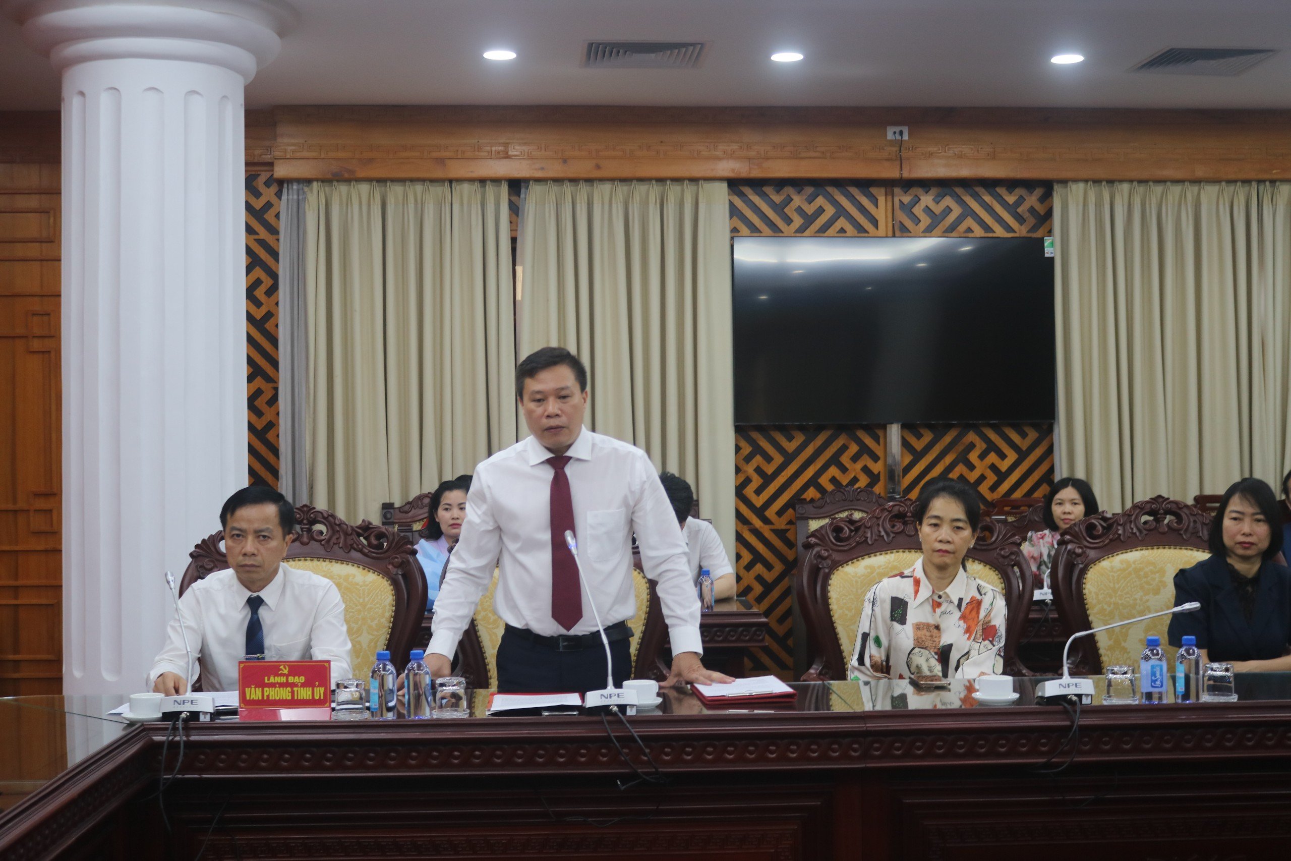 Chân dung Chánh văn phòng Tỉnh ủy Lạng Sơn vừa được bổ nhiệm- Ảnh 2.