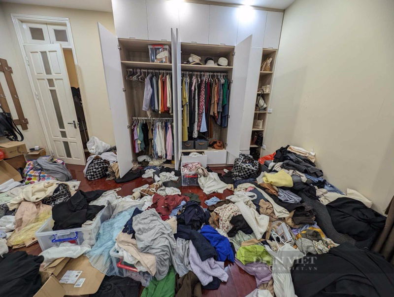 Độc, lạ: Nghề dọn tủ quần áo cho giới nhà giàu, siêu giàu ở Hà Nội, có ngày kiếm cả chục triệu đồng- Ảnh 1.
