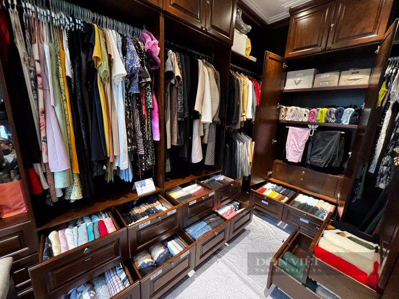 Độc, lạ: Nghề dọn tủ quần áo cho giới nhà giàu, siêu giàu ở Hà Nội, có ngày kiếm cả chục triệu đồng- Ảnh 6.
