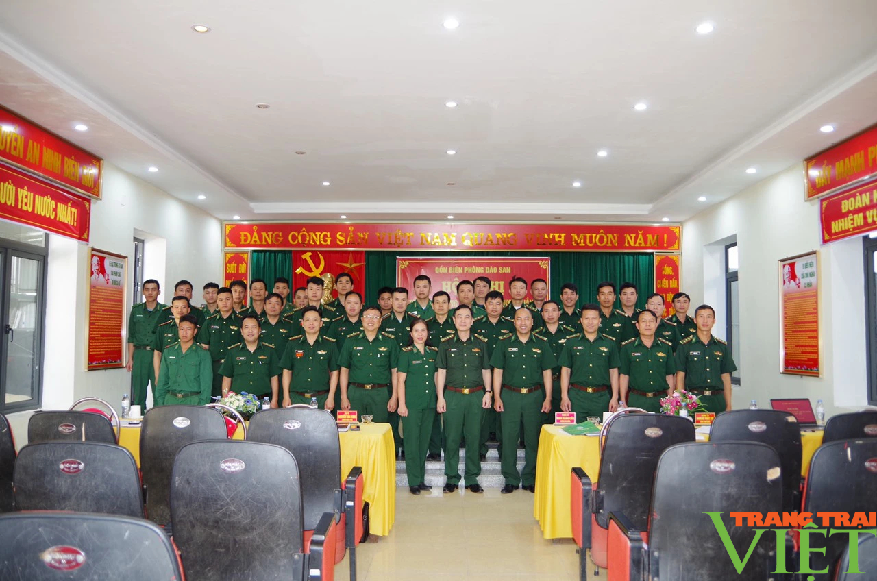Biên Phòng Lai Châu: Tổng kết công tác TĐ - KT và phong trào thi đua quyết thắng giai đoạn 2019 – 2024- Ảnh 4.