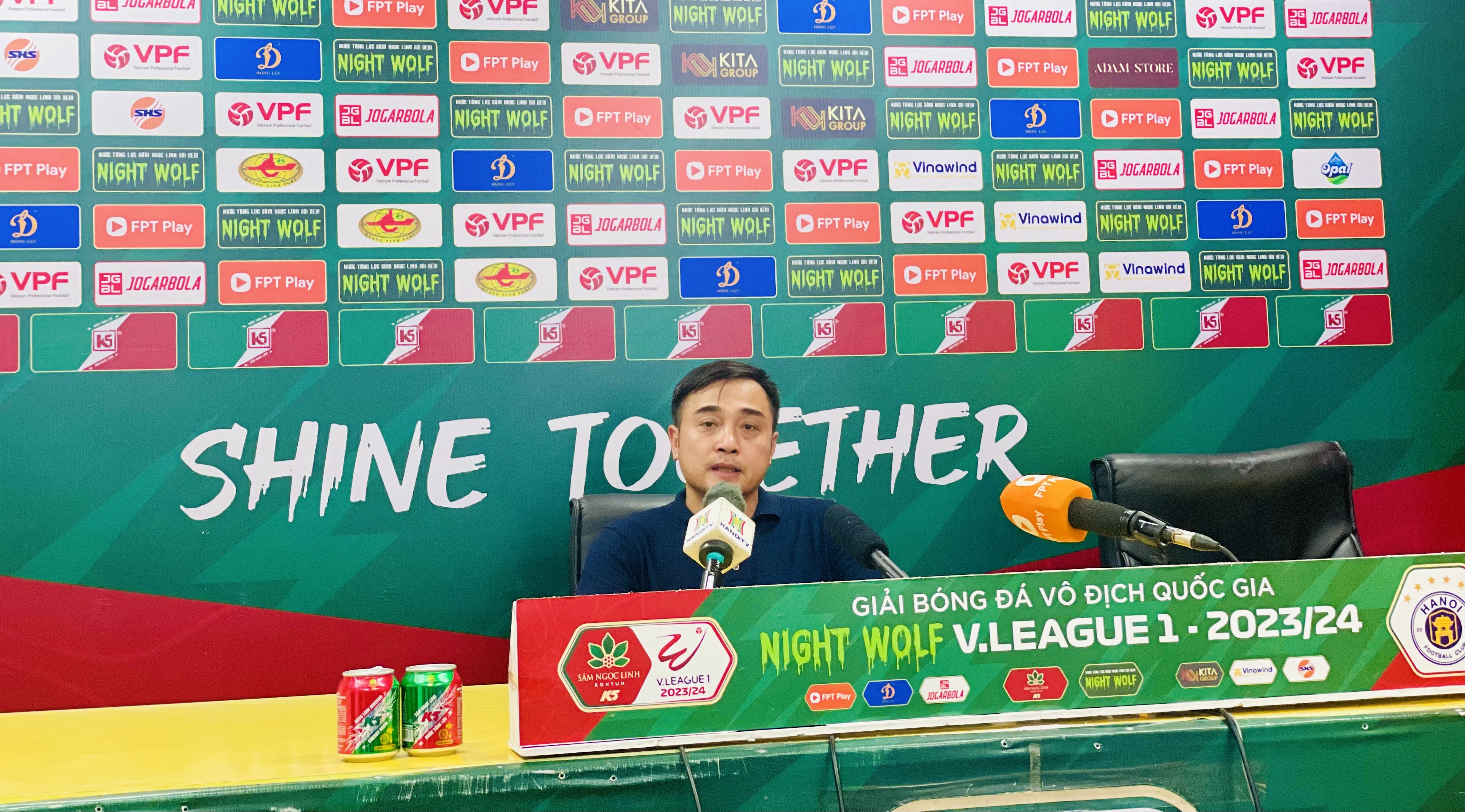 HLV Nguyễn Đức Thắng bất ngờ nhắc tới HLV Troussier sau trận thắng Hà Nội FC- Ảnh 1.