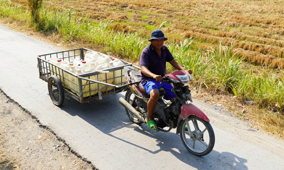 Siêu bồn nhựa ‘’Made in Việt Nam” đặc biệt cho vùng hạn mặn- Ảnh 1.