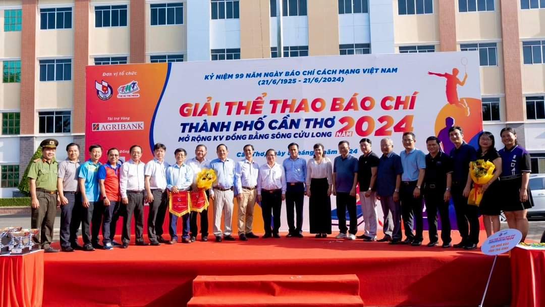 Giải Thể Thao Báo Chí Cần Thơ Mở Rộng ĐBSCL 2024 Chào Mừng Ngày Báo Chí