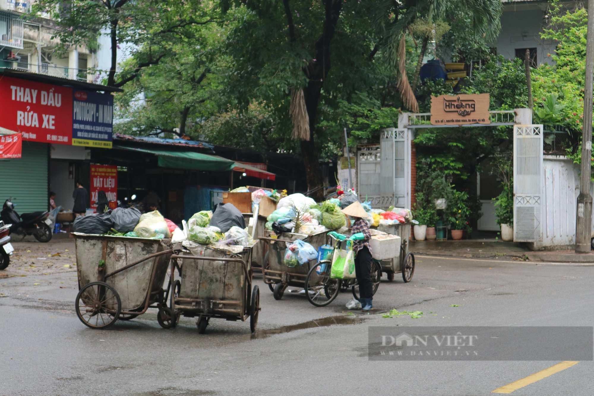 Cảnh phân loại rác thải đặc biệt mới xuất hiện ở Hà Nội- Ảnh 7.