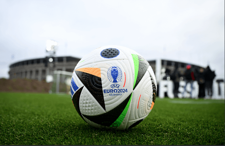 Trái bóng EURO 2024 có gì đặc biệt?- Ảnh 3.