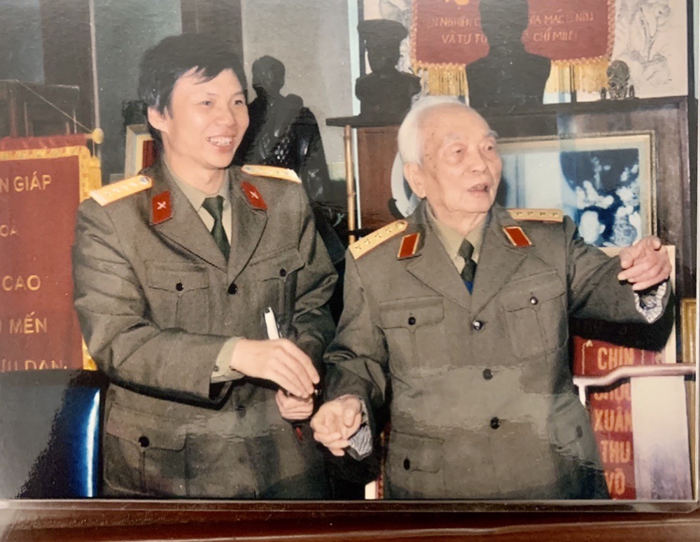 Nhà báo Hồ Quang Lợi và hành trình hơn 30 năm đi tìm "người trên đường đời"- Ảnh 2.