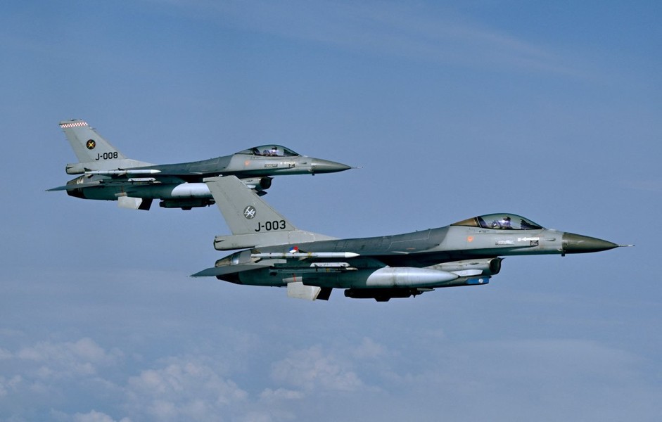 Ukraine tính gửi một số tiêm kích F-16 ở căn cứ nước ngoài để tránh bị tìm diệt- Ảnh 5.