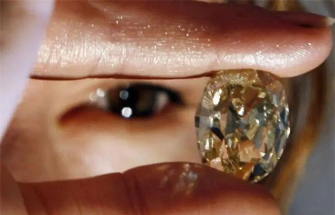 Liên Xô giấu nhẹm mỏ kim cương khổng lồ, trữ lượng đủ dùng 3.000 năm- Ảnh 4.