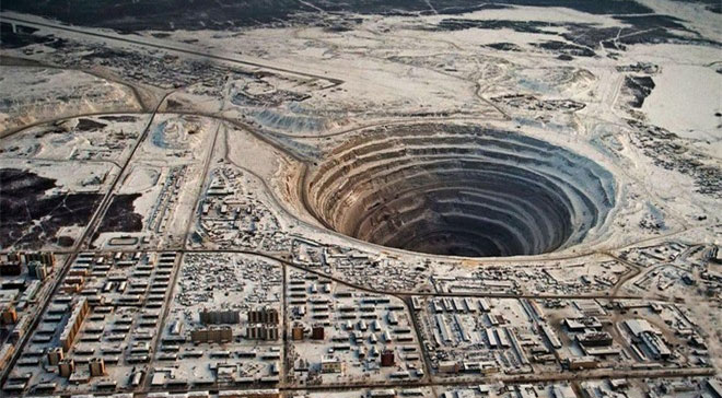 Liên Xô giấu nhẹm mỏ kim cương khổng lồ, trữ lượng đủ dùng 3.000 năm- Ảnh 1.