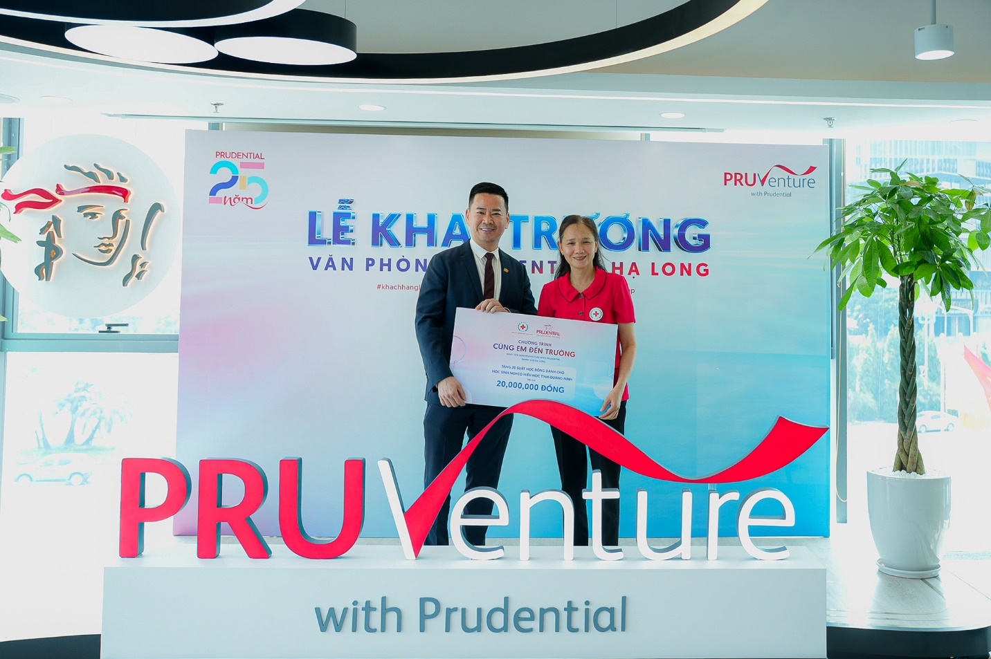 Prudential khai trương văn phòng PRUVenture Quảng Ninh, khẳng định chiến lược đầu tư dài hạn vào con người- Ảnh 3.