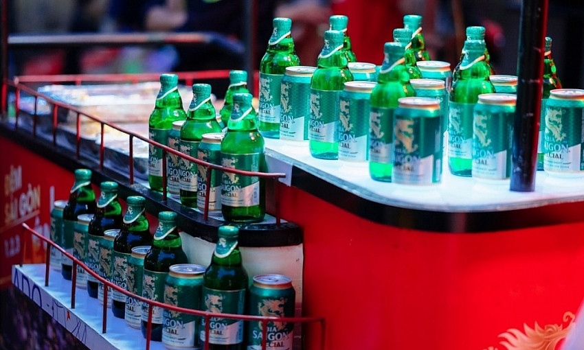 Cổ phiếu Sabeco giảm mạnh sau đề xuất tăng thuế tiêu thụ đặc biệt đối với bia rượu- Ảnh 1.