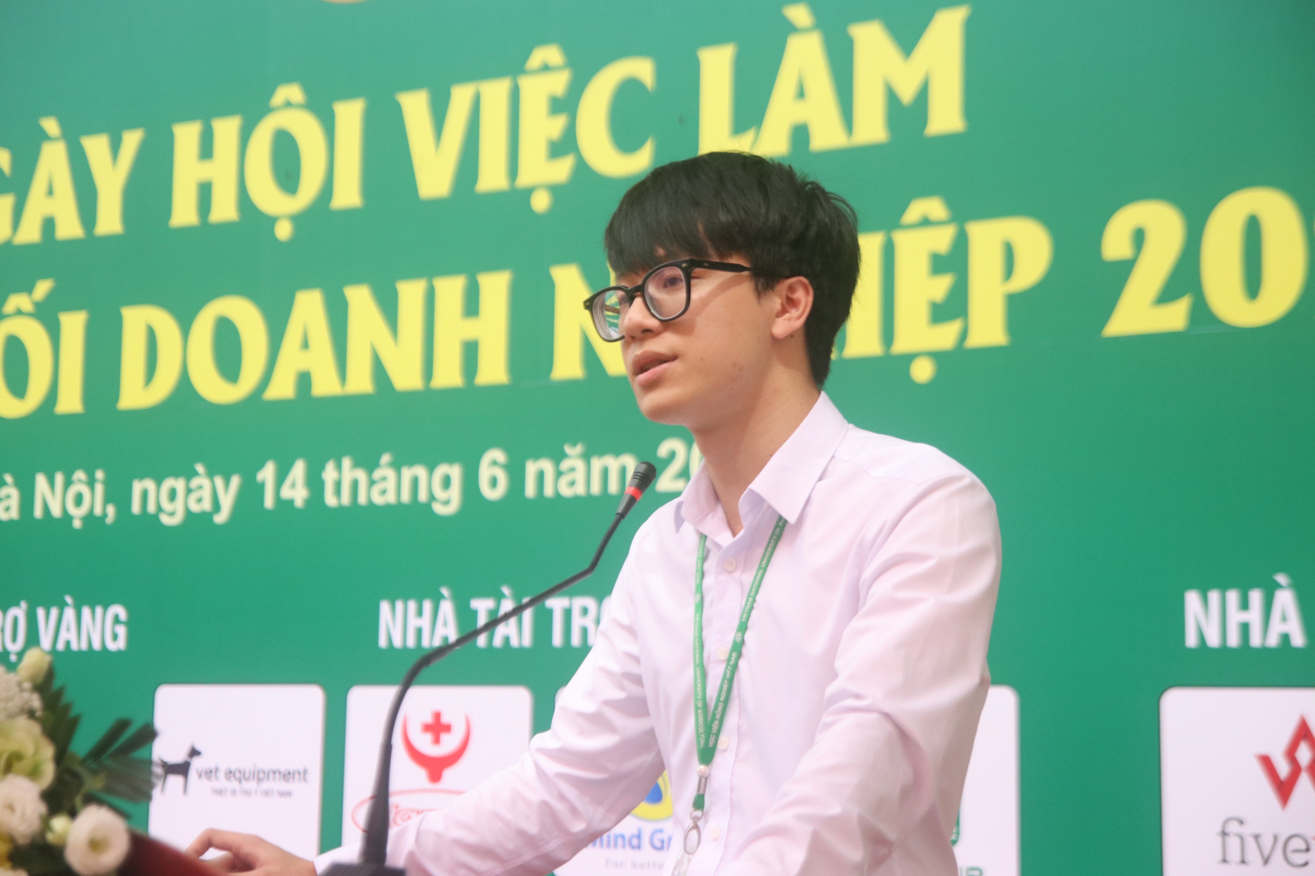 Ngày hội việc làm 2024 của Học viện Nông nghiệp Việt Nam: Hơn 50 doanh nghiệp dành 6.000 vị trí việc làm cho sinh viên- Ảnh 4.