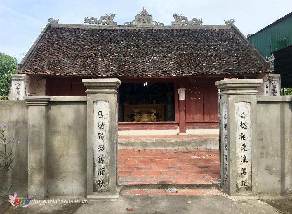 Đền thờ thủy tổ họ Trần Nghệ An tọa lạc ở một làng cổ được cho là linh thiêng- Ảnh 1.