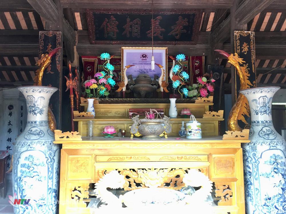 Đền thờ thủy tổ họ Trần Nghệ An tọa lạc ở một làng cổ được cho là linh thiêng- Ảnh 2.