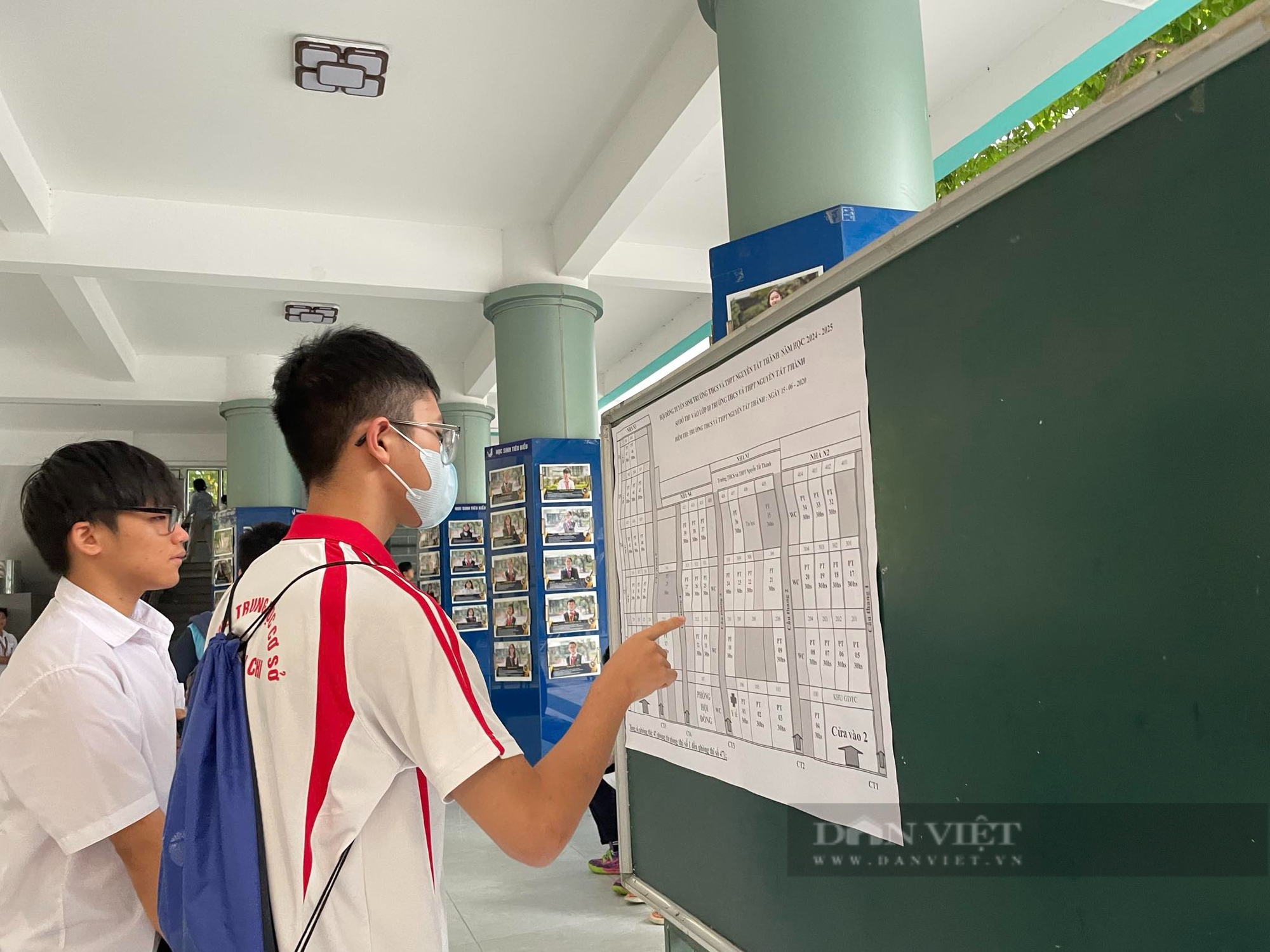 Trường cuối cùng ở Hà Nội tổ chức thi lớp 10: Tăng chỉ tiêu nhưng tỉ lệ chọi vẫn cao "chóng mặt"- Ảnh 2.