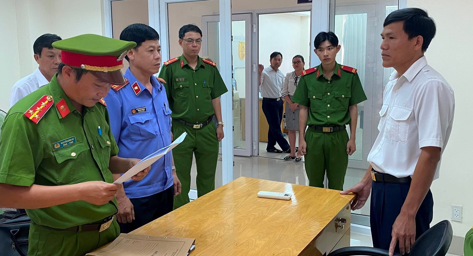 Cựu quyền đội trưởng Đội Quản lý thị trường số 2 ở Bình Thuận và các đồng phạm sắp hầu tòa do nhận hối lộ…- Ảnh 5.