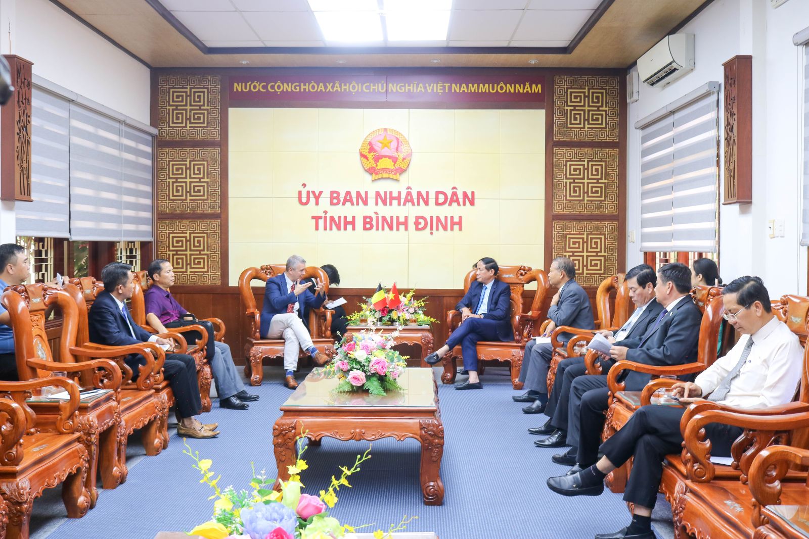 Đại sứ Vương quốc Bỉ tại Việt Nam hứa sẽ kết nối Bình Định với nhà đầu tư của Bỉ- Ảnh 1.