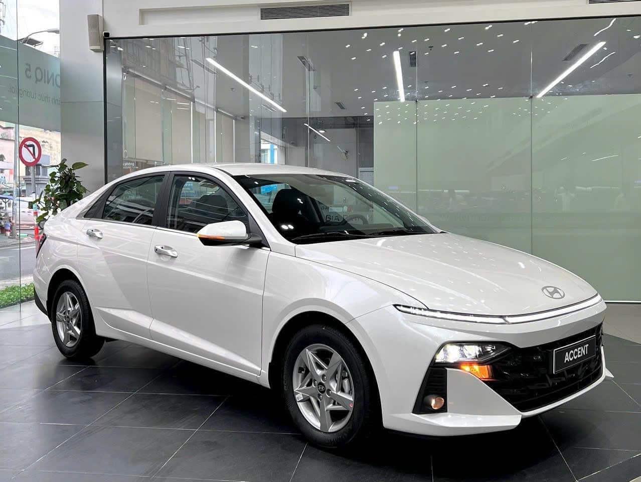 Giá xe Hyundai Accent lăn bánh tháng 6/2024: Xe mới đã giảm giá- Ảnh 1.
