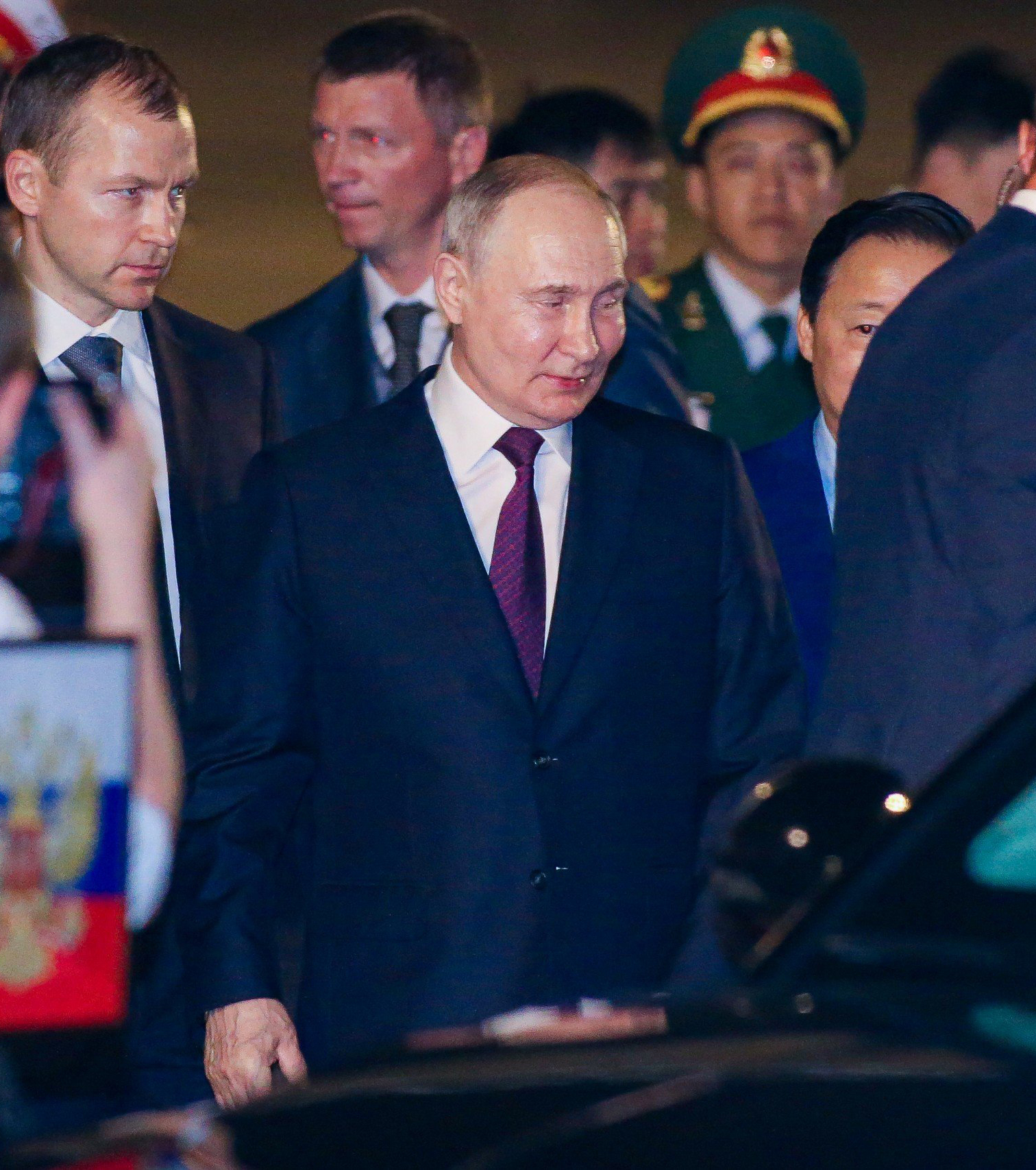 Toàn cảnh chuyến thăm Việt Nam của Tổng thống Nga Vladimir Putin- Ảnh 11.