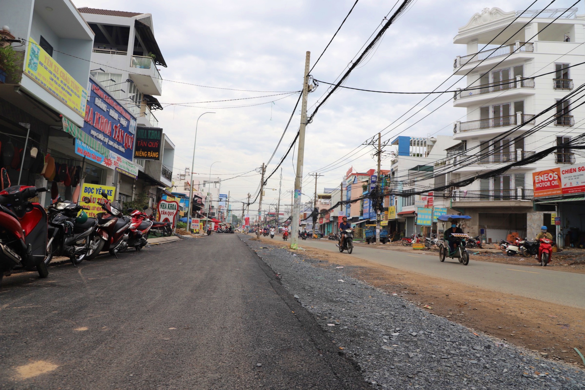 Hiện trạng đường kết nối sân bay Tân Sơn Nhất sau hơn 1 năm thi công mở rộng - Ảnh 5.