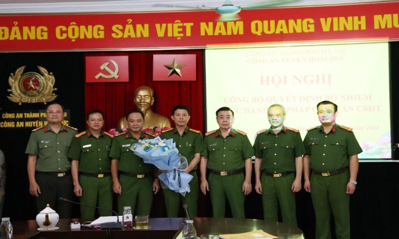 Giám đốc Công an Hà Nội bổ nhiệm Phó Thủ trưởng Cơ quan Cảnh sát điều tra huyện Hoài Đức- Ảnh 1.