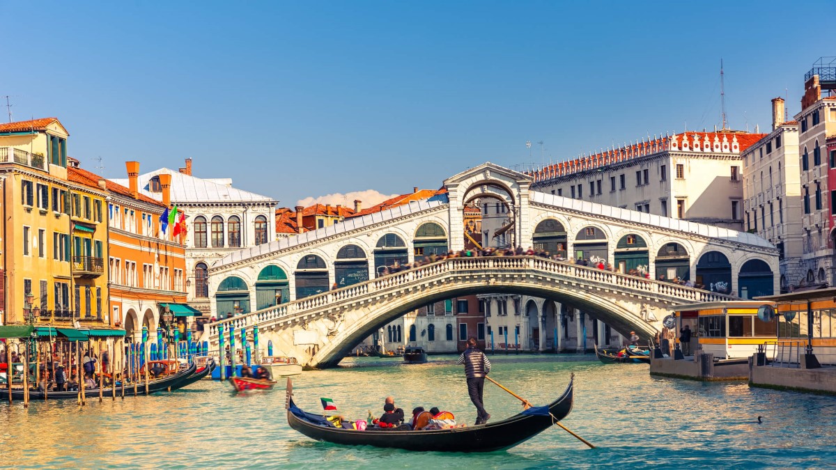 Venice phát "lệnh cấm", đối phó với quá tải du lịch- Ảnh 1.