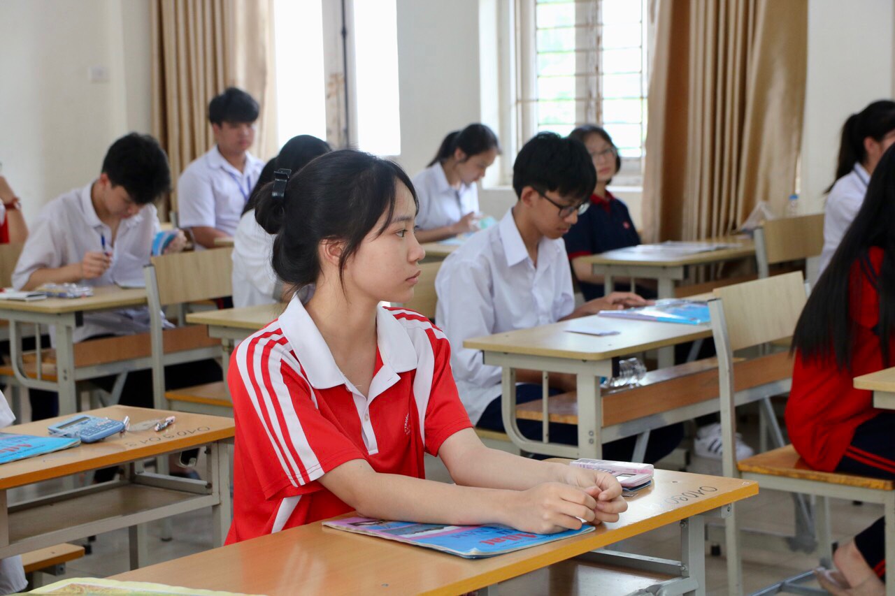 Công bố điểm chuẩn vào lớp 10 năm 2024-2025 ở Quảng Ninh- Ảnh 1.