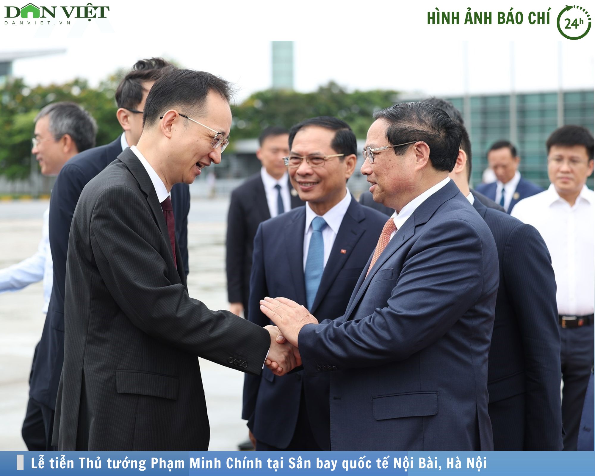 Hình ảnh báo chí 24h: Lễ tiễn Thủ tướng Phạm Minh Chính lên đường dự WEF Đại Liên và làm việc tại Trung Quốc- Ảnh 1.