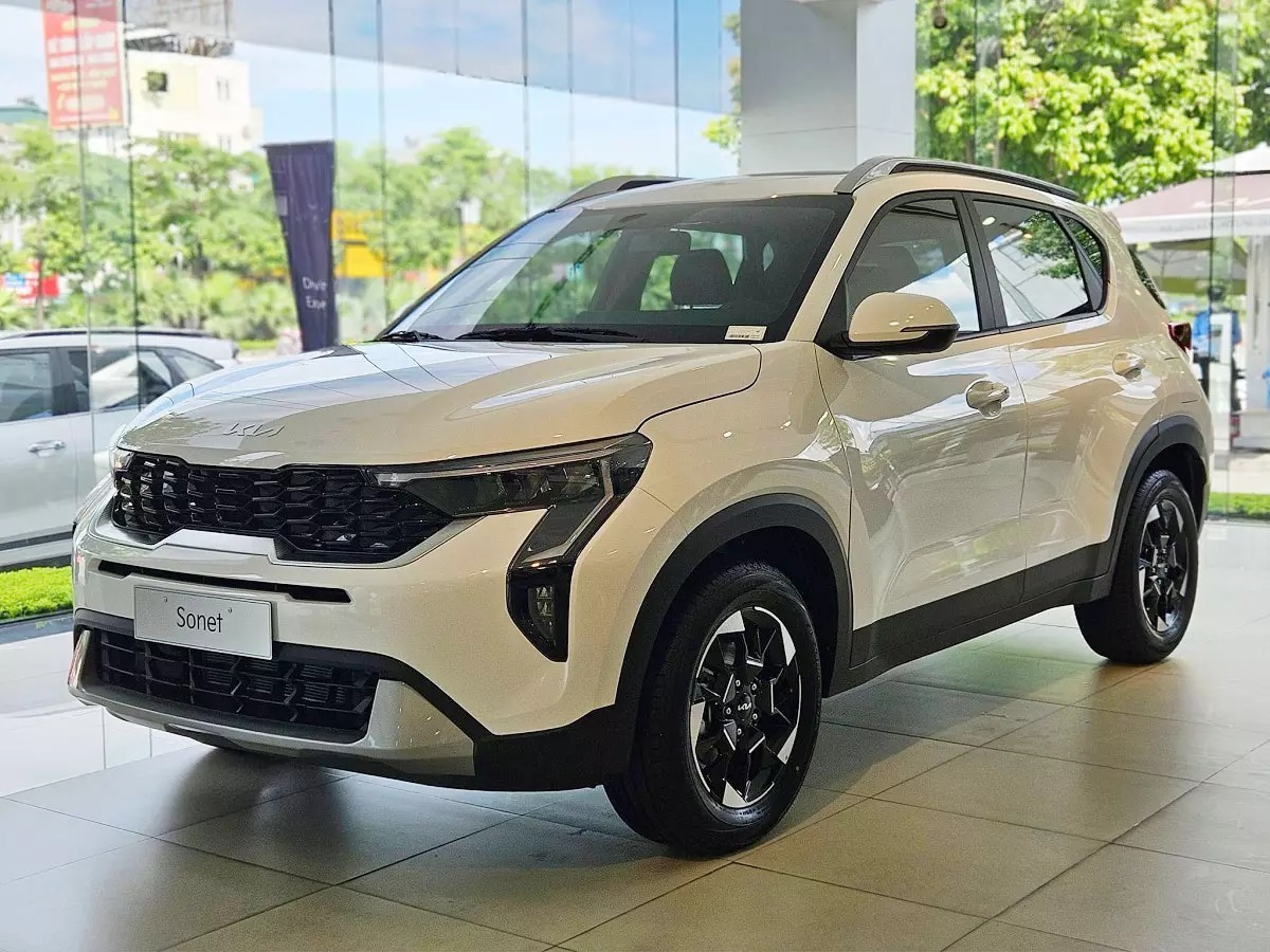 Giá xe KIA Sonet lăn bánh tháng 6/2024: Đua tranh Toyota Raize- Ảnh 1.