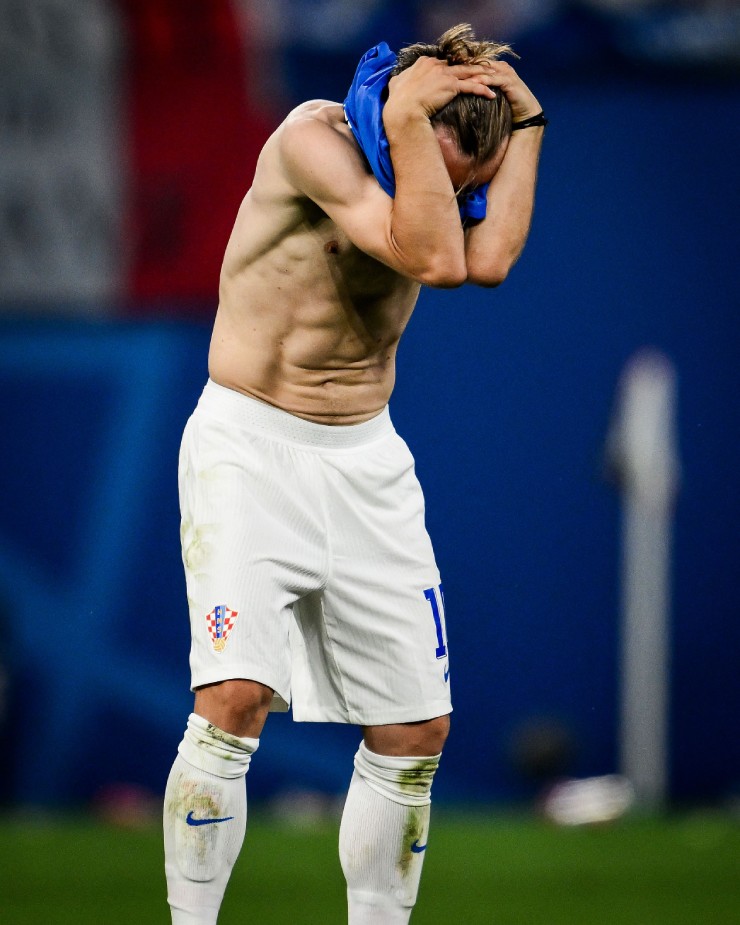 Modric 2 lần bật khóc trên sân: Lập kỷ lục tại EURO 2024, cái kết không trọn vẹn?- Ảnh 4.
