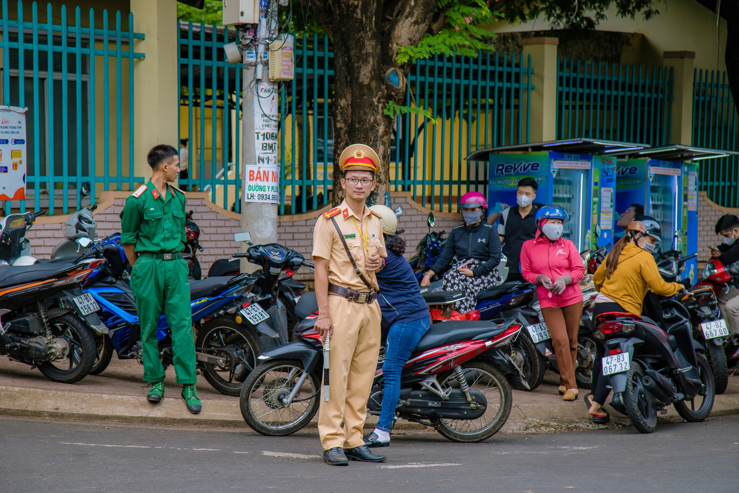 Tâm trạng của các sĩ tử ở Đắk Lắk trước kỳ thi tốt nghiệp THPT năm 2024- Ảnh 3.