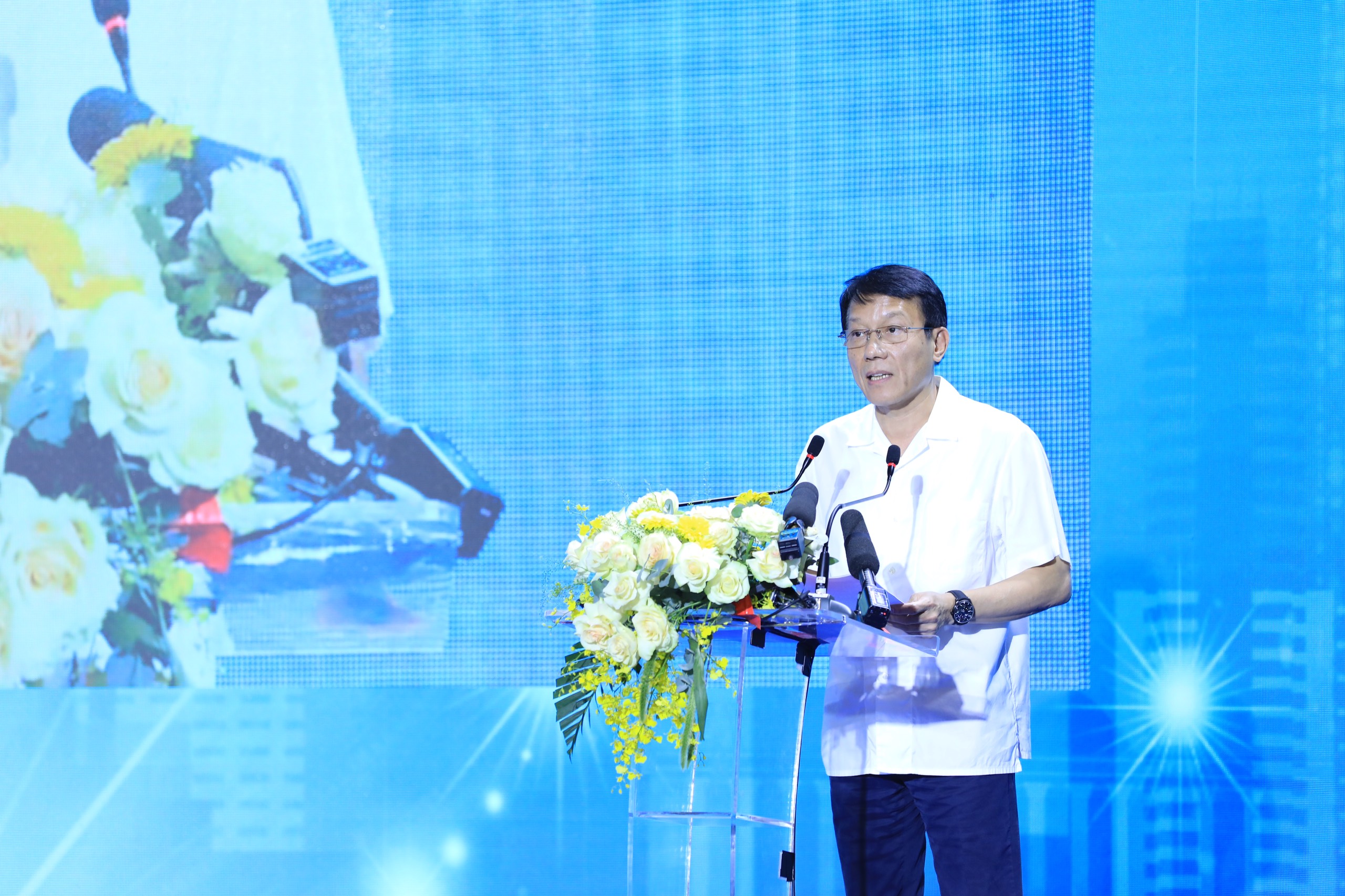 Bộ trưởng Bộ Công an Lương Tam Quang: Hà Nội có nhiều cách làm hay trong triển khai Đề án 06- Ảnh 1.