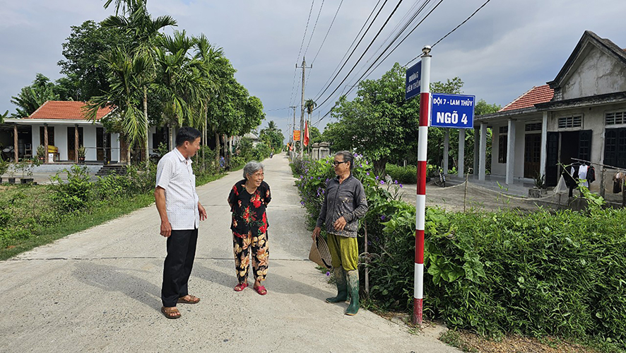 Ở một làng của Quảng Trị, nhà được đánh số, "phố" được đặt tên chả khác gì thị thành- Ảnh 2.