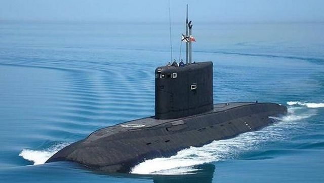 Tàu ngầm Nga đấu ngư lôi khoe sức mạnh, 'nắn gân' NATO trong cuộc tập trận ở Baltic- Ảnh 1.