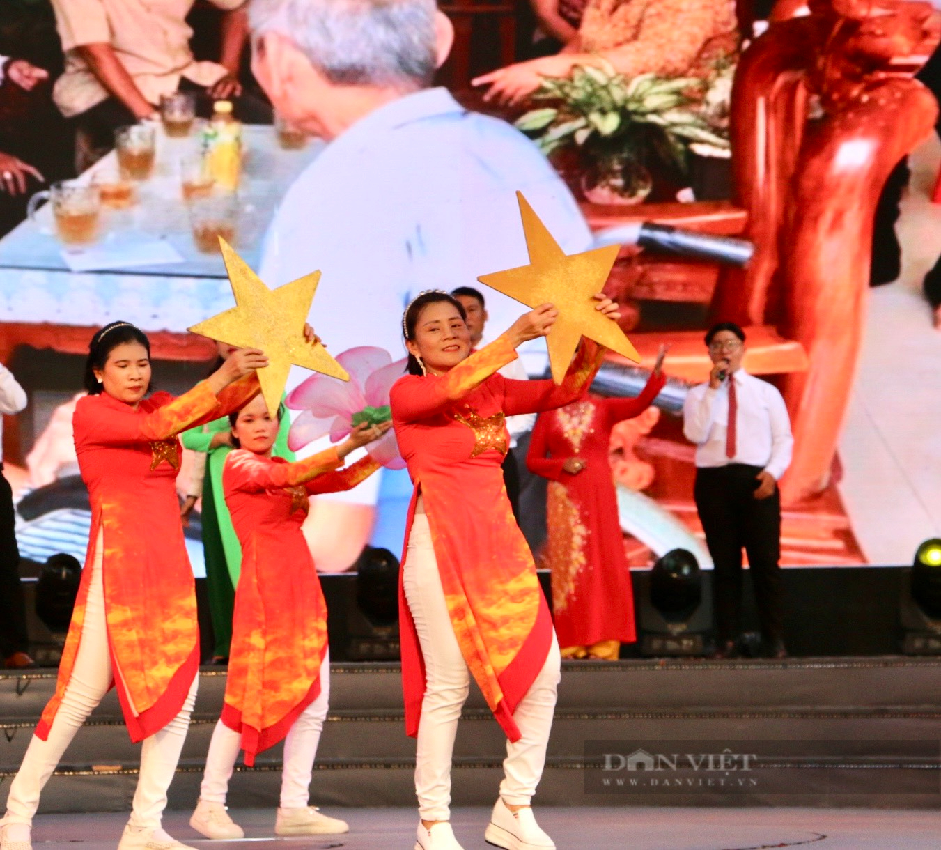 Hội Nông dân huyện Hóc Môn giành giải Nhất liên hoan Tiếng hát nông thôn mới TP.HCM 2024- Ảnh 4.