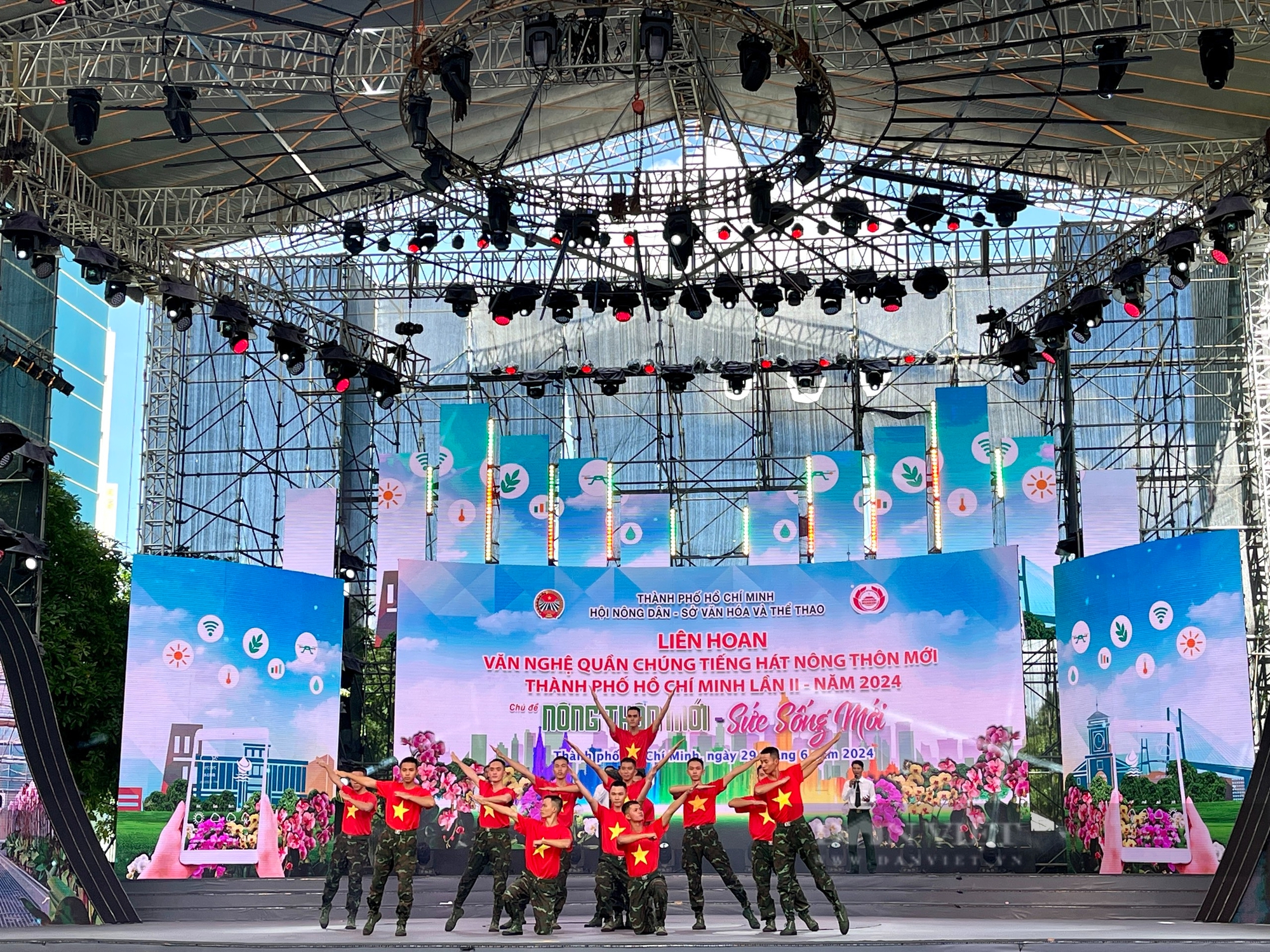 Hội Nông dân huyện Hóc Môn giành giải Nhất liên hoan Tiếng hát nông thôn mới TP.HCM 2024- Ảnh 6.
