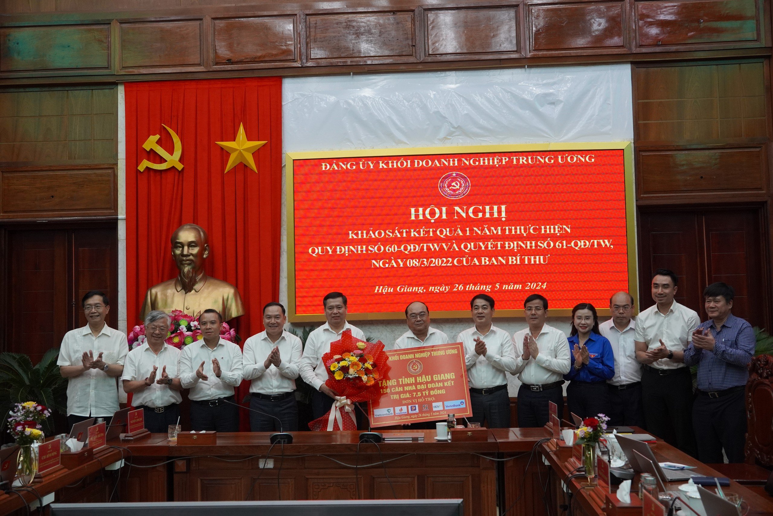 Đoàn Đảng ủy Khối DNTW khảo sát hoạt động của Tổ chức Đảng trực thuộc tại Hậu Giang, Kiên Giang và An Giang- Ảnh 2.